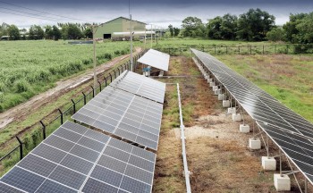 ECterra Agriculture Company's new solar power system. Credit: Pact